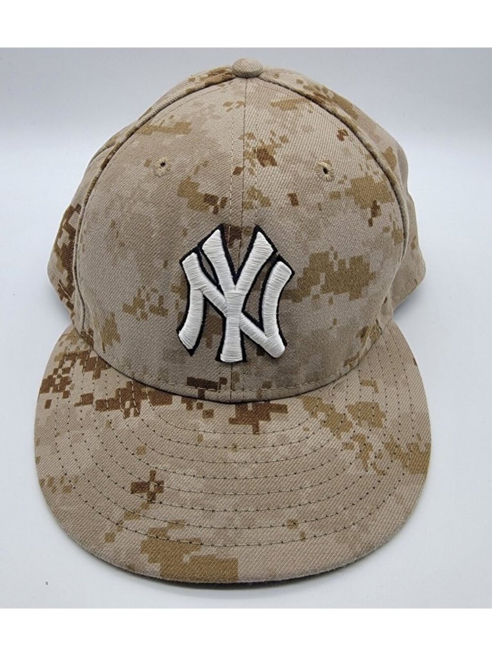 New York Yankees MLB Hat Camo Digital Desert Cap Baseball Memorial Day 2013 rare
